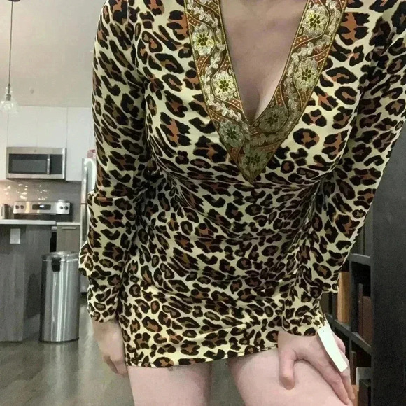 Leopard print silk dress - Picture 11 of 14